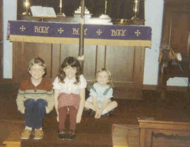 311149_10150294264747005_289428017_n